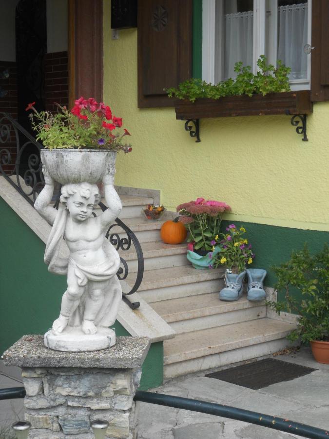 ホテル Haus Zur Linde ヴァークライン エクステリア 写真